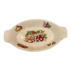 vintage Villeroy & Boch Garden Vegetables oval au gratin dish.
